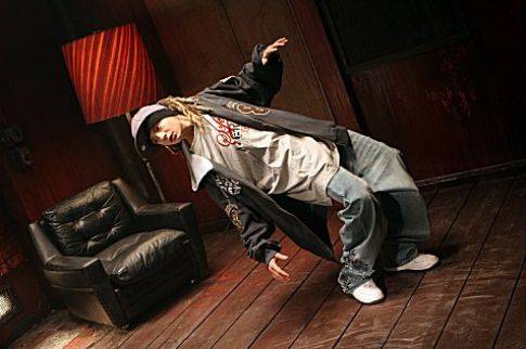 a6cadb3e70a47b1db5f590f71d9d8820 - Poze Tom Kaulitz