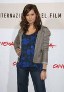 XMXYAJPUHFNRSNTQNDN - ASHLEY TISDALE -ROME INTERNATIONAL FIRM PREMIERE