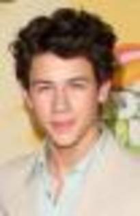 Nick_Jonas_1239994087_4 - Nick jonas