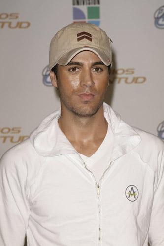 Enrique_Iglesias_1238768941_1 - Enrique Iglesias