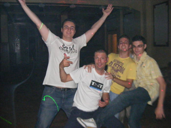 1 081 - 2009 01 08 party