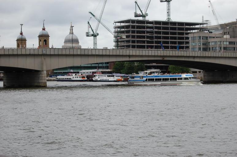 Resize of DSC_0207 - londra iunie 2008