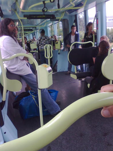 Imagine1198 - ApiMondia