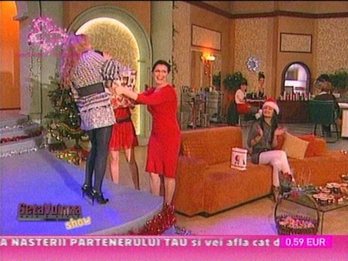 YDBFHPBKGDHBLXKIPYN - Elena Gheorghe