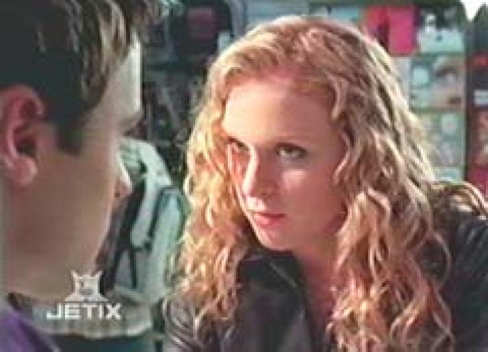 LEELEE32 - Holly Shanahan