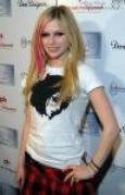 6c8382e1b4367c4e[1] - Avril Lavigne