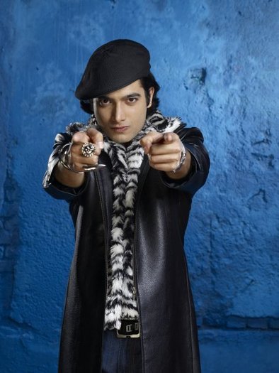 MZCYJTWPRTPFOJRALCA - Sharad Malhotra