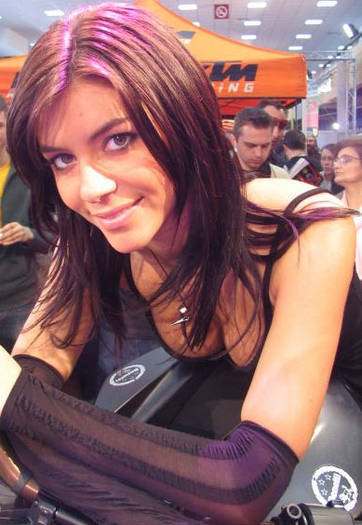 HZXUVTBGQGMQNBEAAXW - Oana si Delia