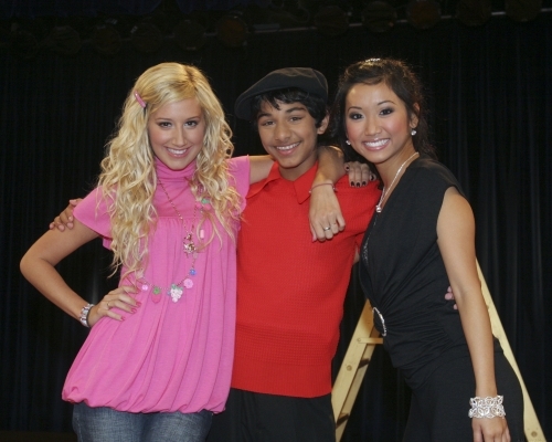 normal_045 - ASHLEY TISDALE POZE RARE