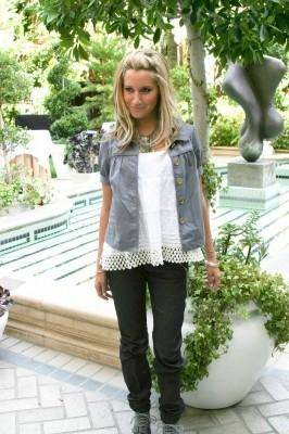 NewName-2009.03.07-122009.03.07122009.03.07122009.03.0712 - Ashley Michelle Tisdale