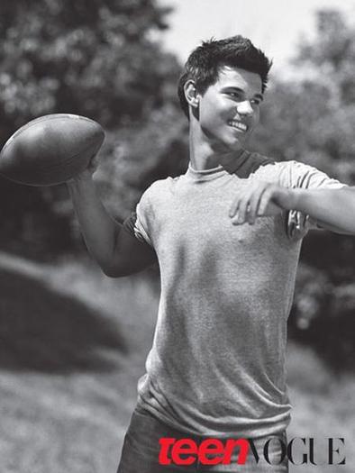 pp-04-taylor-l-pics__opt[1] - Taylor Lautner in Teen Vogue