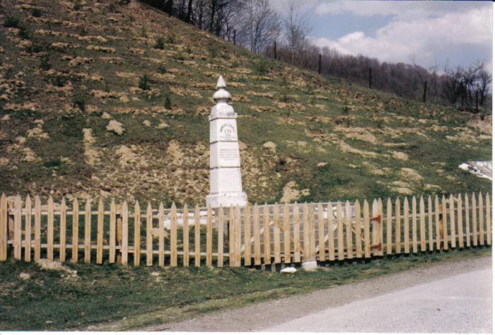 monument 02