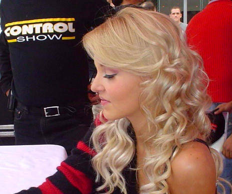 igyb9t - Poze Angelique Boyer