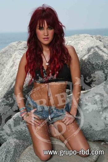 ima0000370000011571 - dulce maria