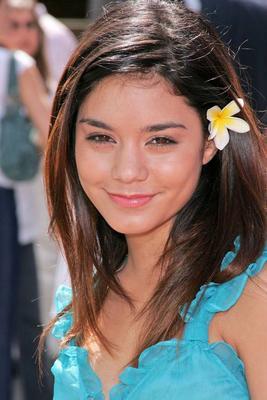 vanessa_anne_hudgens