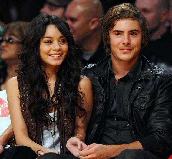 8 - zanessa la game