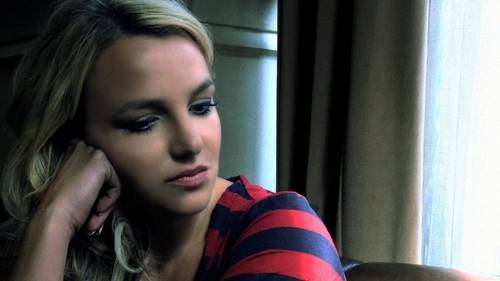 Britney Spears ForTheRecordPROMO2 wwwohmybrit - din nou idolul meu britt