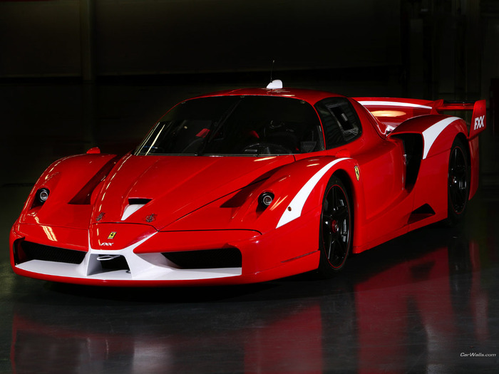 Ferrari FXX Poze cu Masini Dorite si Ravnite de Multi Imagin