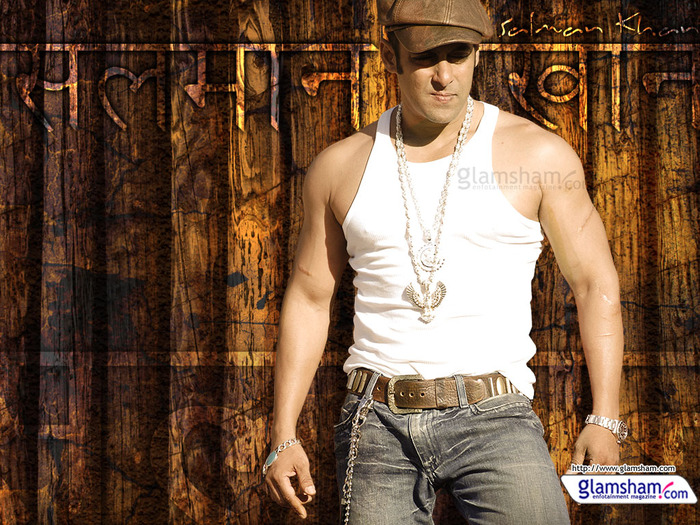 121108065146_salman_khan13_10x7