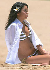 1804999310_3f9a7f7114_m - vanessa anne hudgens