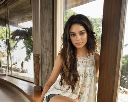 6a00d41419e64e6a4700d41415c6b5685e-500pi - vanessa anne hudgens