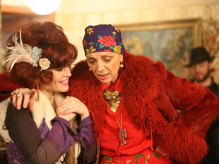 RODIA SI FLACARA - CARMEN-TANASE FLACARIKA