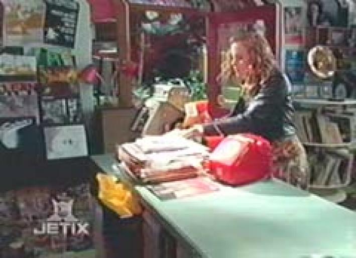 LEELEE27 - Holly Shanahan