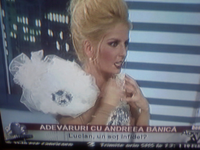 091205_225023 - Andreea Banica