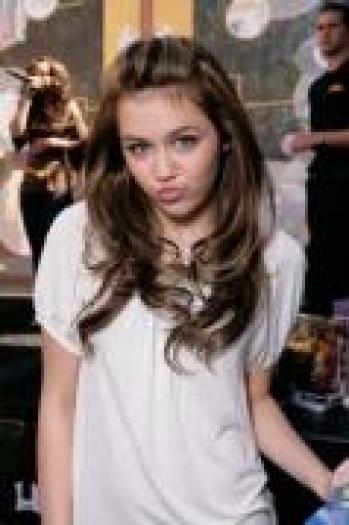 PVNHOWOSBPETICGYTYY - Hannah Montana