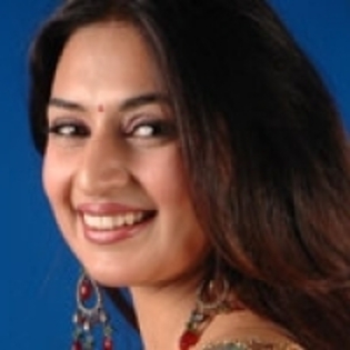 r_r_divyanka_tripathi_big