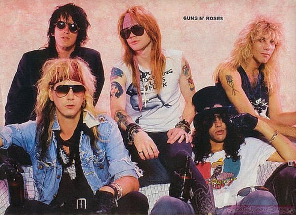 Guns_N_Roses_Rare_Photo_48db9cb4b49ce[1] - Click