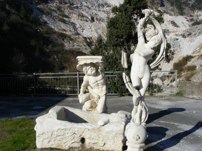 083; Carrara - Italia
