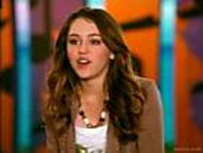 miley-cyrus_dot_com-disney-channel-express-yourself3-19