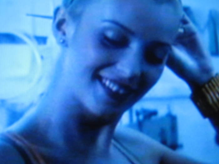 ,k,. - diana dumitrescu in realitate