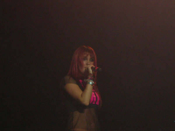 95846849gy1 - Poze Dulce Maria