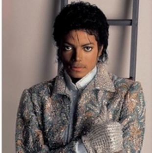 MBWDYRJMEZPOEVJMUNA - Michael Jackson