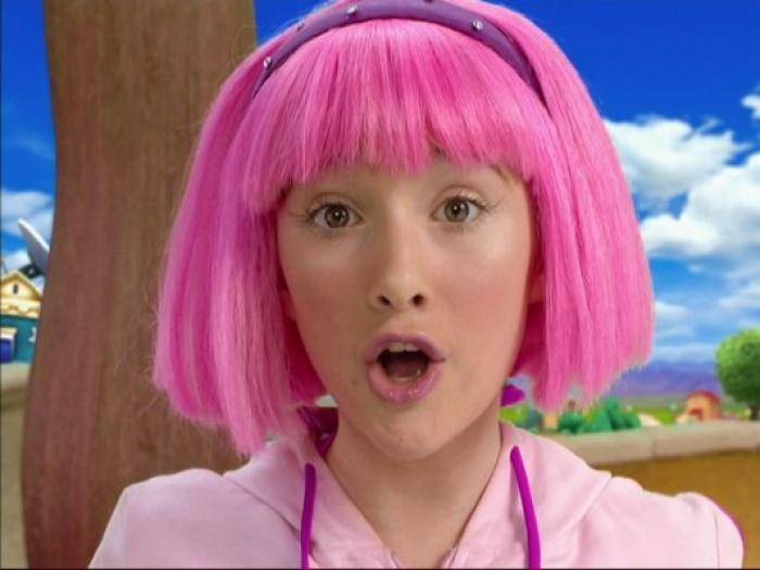 CXAMNRARXDMNHYHBEJB - Stefania Lazy Town