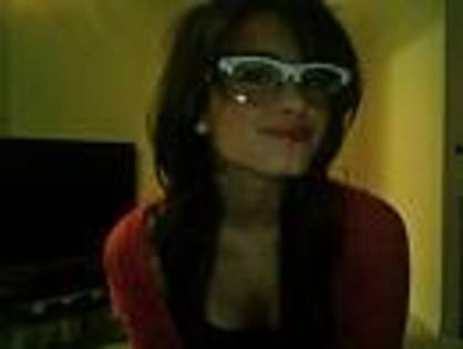 demi_lovato_on_webcam - selena demi sau miley