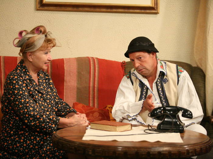 poza-Doamna Sterescu si Nelutu - Ingerasii poze