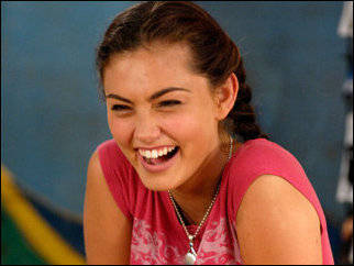 7161182356a8068655234l - phoebe tonkin