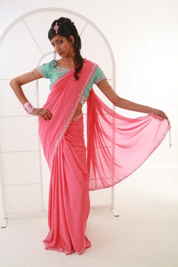 Shilpa%20-%20Salmon%20&%20Sea%20Green