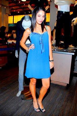 vanessa_hudgens_Blue_skirt - poze rare cu vanessa anne hudgens