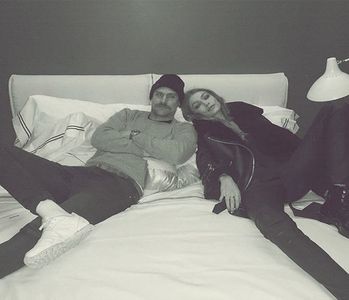〈r̠̠un̠a̠♡ay̠·ᶤᶰ·dǝɹn◦〉 Abia ai mâncat. De ce minți, mă? -PuiuS Um, Selena. Good luck with -cl; that, bud. -Z
