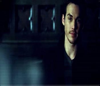 ♥̷͠ᵗ͠ʰ͠ᵉ͠ʳ͠ᵃ͠ᵖ͠ʸ۵̲̅s̲̅ᴇ̲̅s̲̅s̲̅ɪ̲̅ᴏ̲̅ɴ❜▸* le privește pe amândouă părând că ascultă, dar clk; gândul îi zboară la alte lucruri, și încearcă să pară în continuare atent, dând aprobator din cap * Da, da, mai întâi spune-mi cine-i Zayn...#Gi * apoi revine cu un zâmbet pe chip la Selena * Ah, da..
