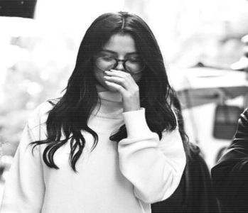 ╰　·•suoıʇuəʇuı̈❣͠ᶜ͠͠ʳ͠ᵘ͠ᵉ͠ˡ͠.; # Deși se dorea a fi de-a dreptul intimidant, nu era efectul dorit,; așadar i răspunde prin a-și ridica una dintre sprâncene, chiar mai mult, zâmbetul din colțul buzelor i se transformă într-un rânjet nonșalant. Uite, amice. Lasă misterul ăsta pentru cineva căruia să-i
