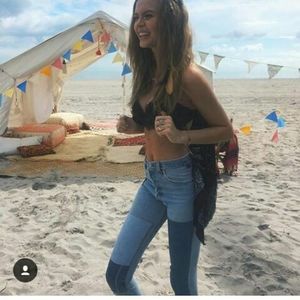 Sincer, eu am pofta si de o shaorma, ah yam