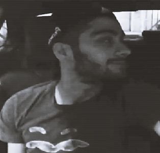 ·̷︽̐.　ɔɹnǝๅ·♥̷̥∙ʇɥıuʞıuɓ›.;  Give me something, oh, but you say nothing :)