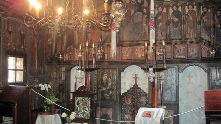 Biserica din lemn, interior