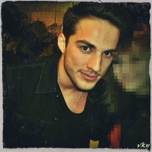 ღ. Eu nu stiu sa aduc copiii pe lume. O__o#all (cl); Baga una daia de nasteri.#ilie=))) + Azi nu ca se lasa cu copii si nu e frumos sa faci urat in fata lor.#f=)))
