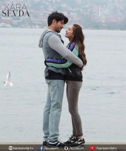kara-sevda-d9a3dcf1286666a4b3a21d6484e35a4f